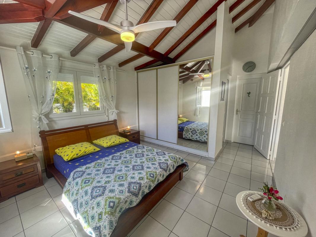 14.Location villa piscine Saint François Guadeloupe_Chambre 1